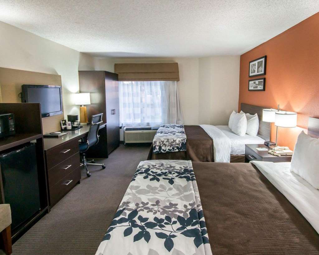 Clarion Inn & Suites Dfw North Ирвинг Номер фото